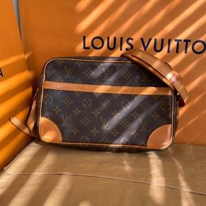 Louis Vuitton Vintage - Trocadero 27